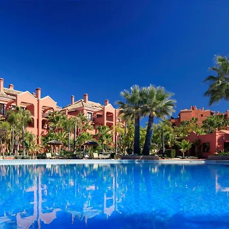 Paradis Au Bord De Marbella